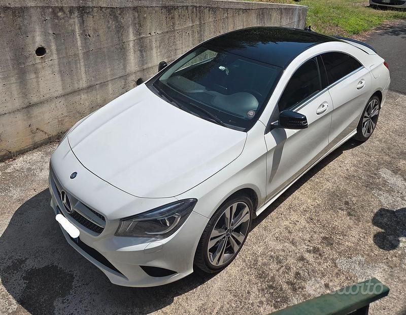 Usata Mercedes CLA220 177 CV (130 kW) 2015 Bianco Berlina