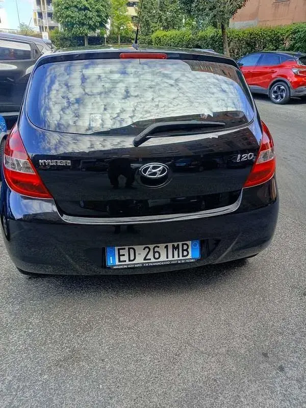 Usata Hyundai i20 77 CV (56 kW) 2010 Utilitaria