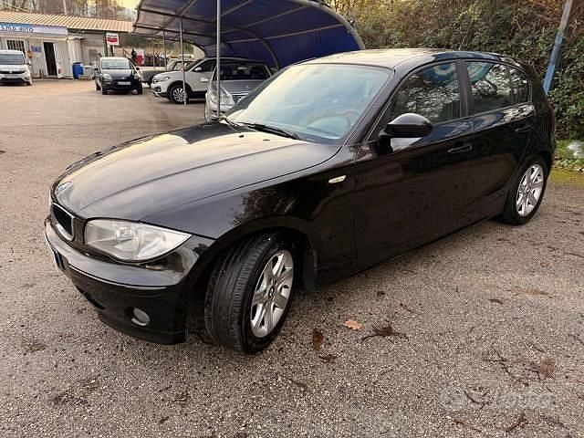 Usata BMW 118 Comfort Edition 122 CV (89 kW) 2006 Nero Utilitaria