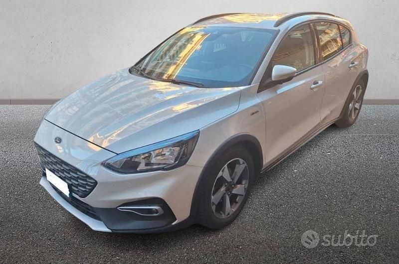 Usata Ford Focus Active 120 CV (88 kW) 2021 Bianco Berlina