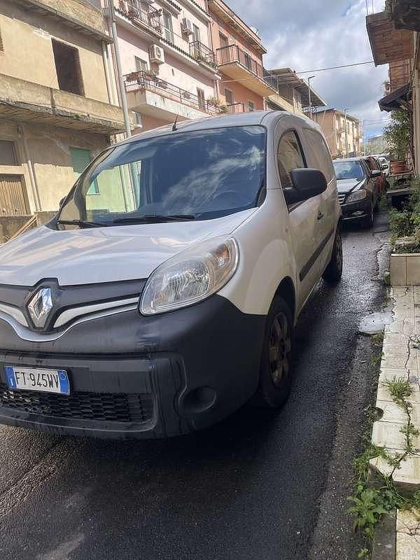 Usata Renault Kangoo 80 CV (58 kW) 2019 Bianco Monovolume