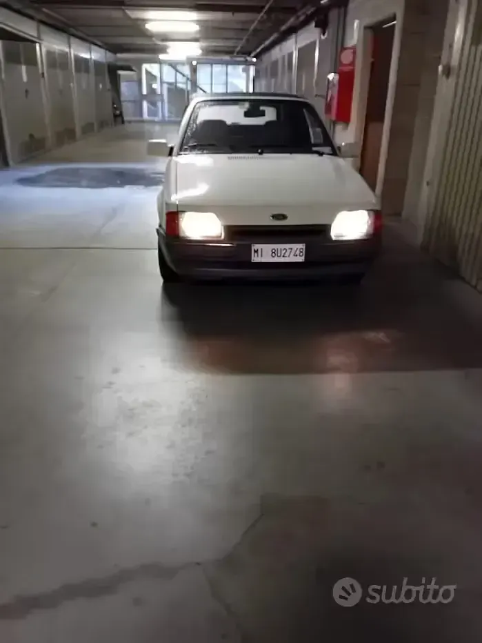 Usata Ford Escort Cabriolet 73 CV (53 kW) 1991 Cabrio