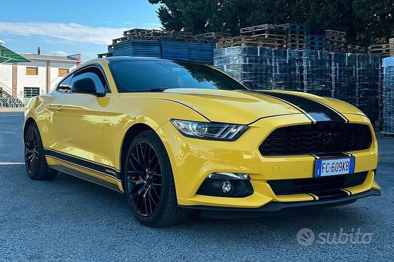Giallo Usata 2016 Ford Mustang Fastback Coupé | 27.000 € (Buon prezzo) - Immagine 1/4