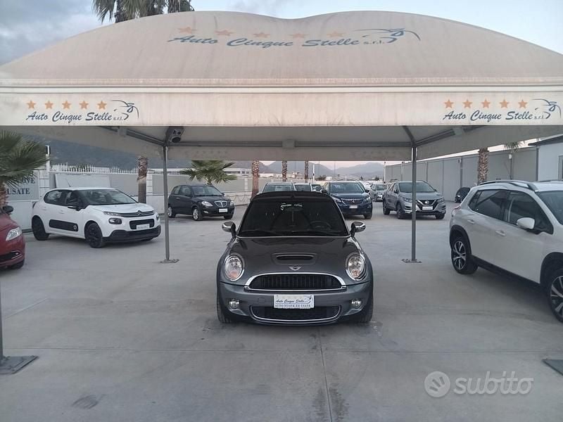 Usata Mini Cooper S Cabriolet 183 CV (134 kW) 2010 Grigio Cabrio