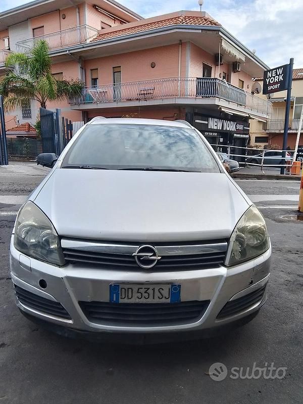 Usata Opel Vectra 82 CV (60 kW) 2006 Grigio Station wagon