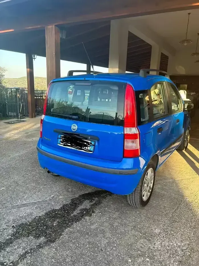 Usata Fiat Panda Emotion 60 CV (44 kW) 2006 Bluazzurro Utilitaria