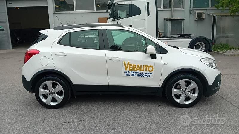 Usata Opel Mokka Cosmo 136 CV (100 kW) 2016 Bianco SUV
