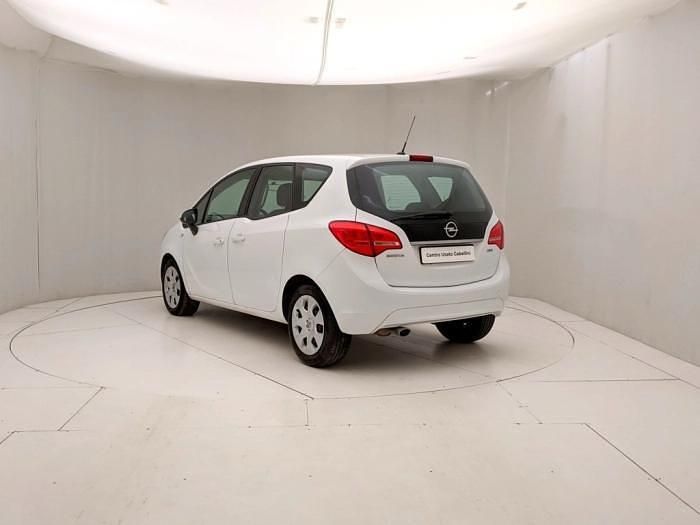 Usata Opel Meriva 136 CV (100 kW) 2016 Bianco Monovolume