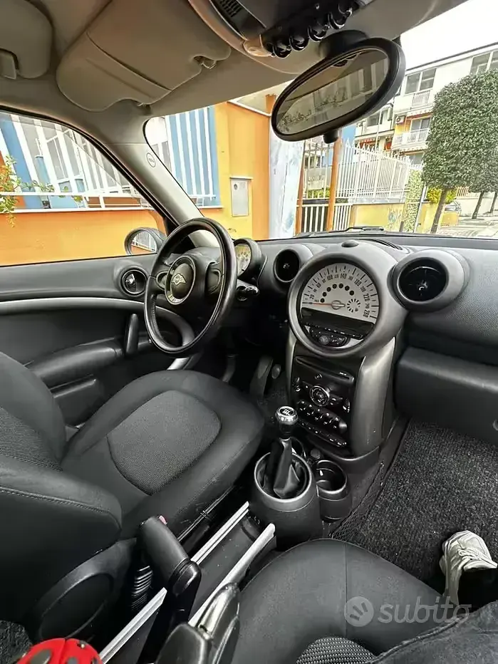 Usata Mini Countryman 90 CV (66 kW) 2012 Nero SUV