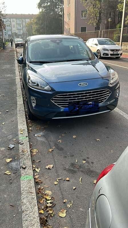 Usata Ford Kuga Business Edition 120 CV (88 kW) 2021 Blu/azzurro SUV