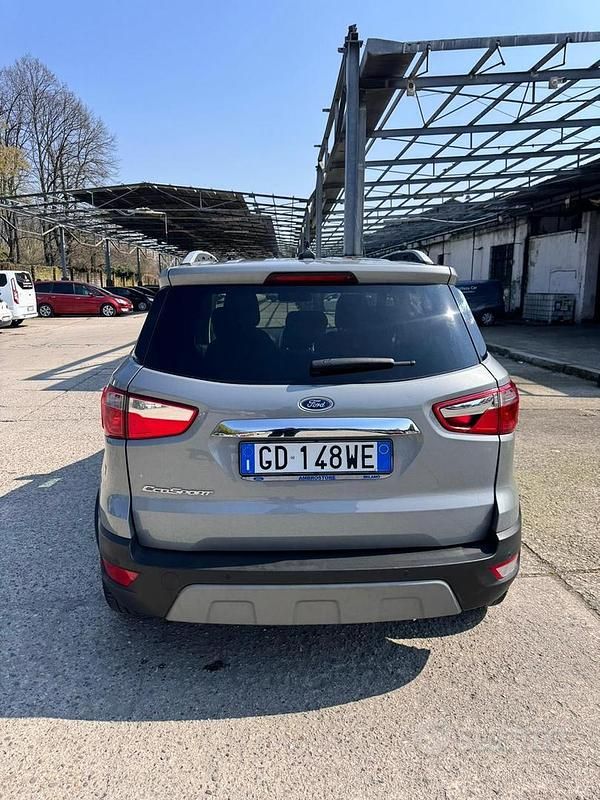 Usata Ford Ecosport 125 CV (91 kW) 2021 Grigio SUV