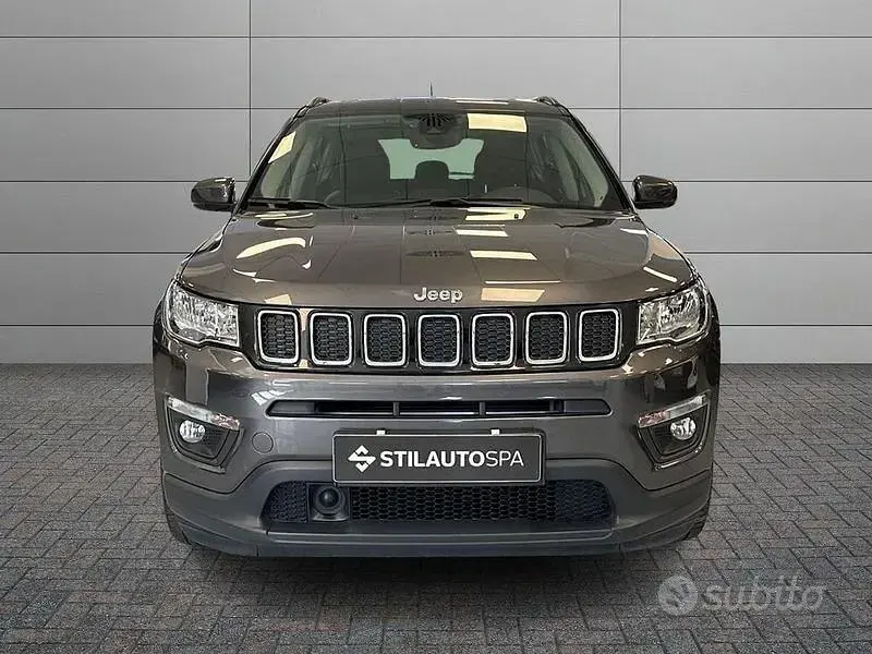 Usata Jeep Compass Longitude 140 CV (102 kW) 2019 Grigio SUV