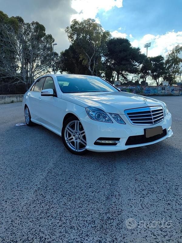 Usata Mercedes E250 204 CV (150 kW) 2013 Bianco Berlina
