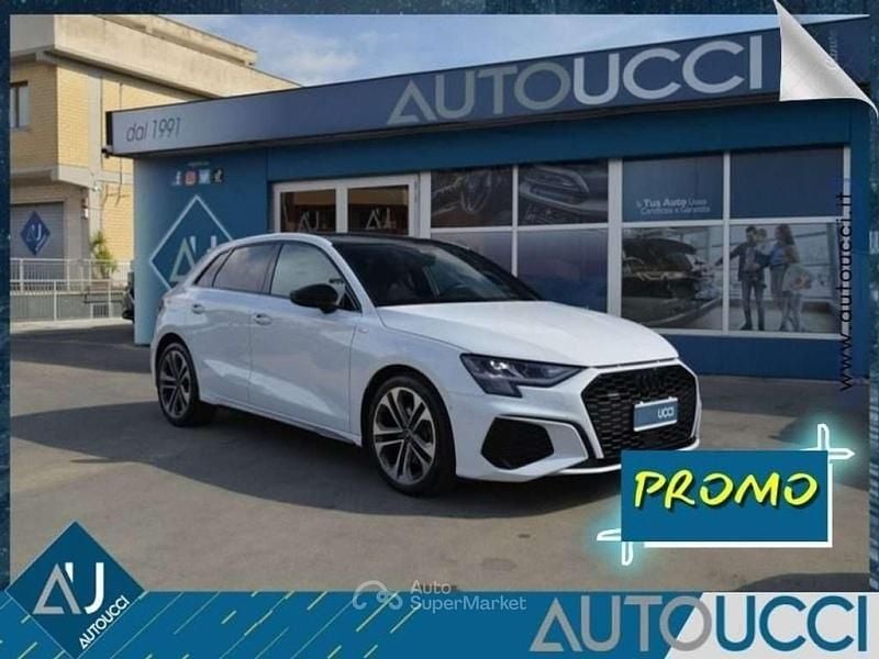 Usata Audi A3 S-Line 200 CV (147 kW) 2022 Bianco glacier Berlina
