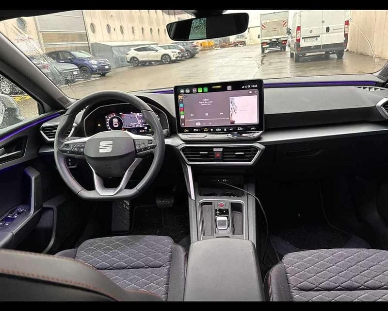 Usata Seat Leon FR 116 CV (85 kW) 2025 Bianco Berlina