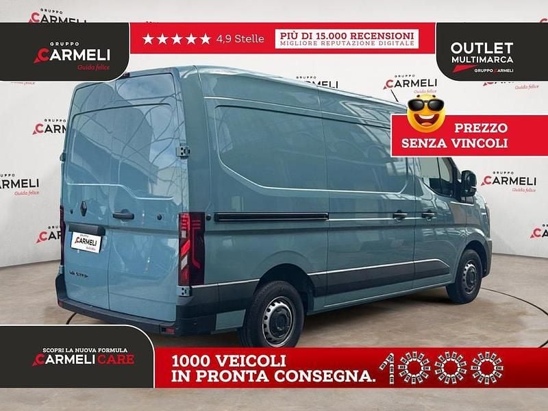 Usata Renault Master 149 CV (109 kW) 2024 Blu Monovolume