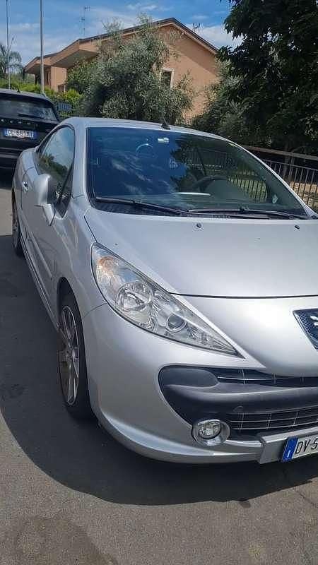 Usata Peugeot 207 CC 120 CV (88 kW) 2009 Grigio Cabrio