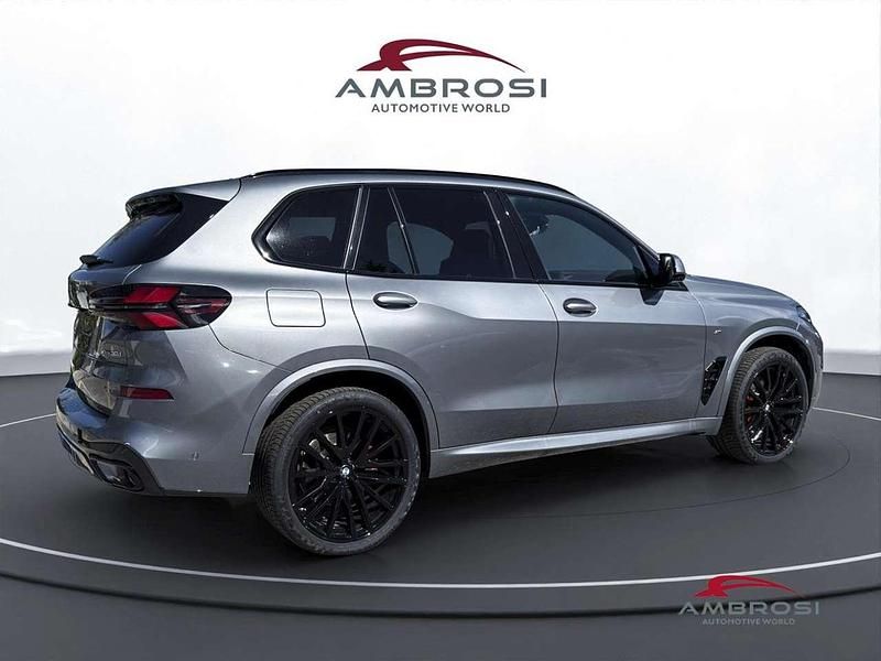 Nuova BMW X5 Comfort Edition 286 CV (210 kW) 2025 Grigio SUV
