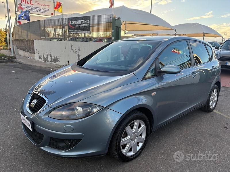 Usata Seat Altea Reference 105 CV (77 kW) 2007 Grigio Monovolume