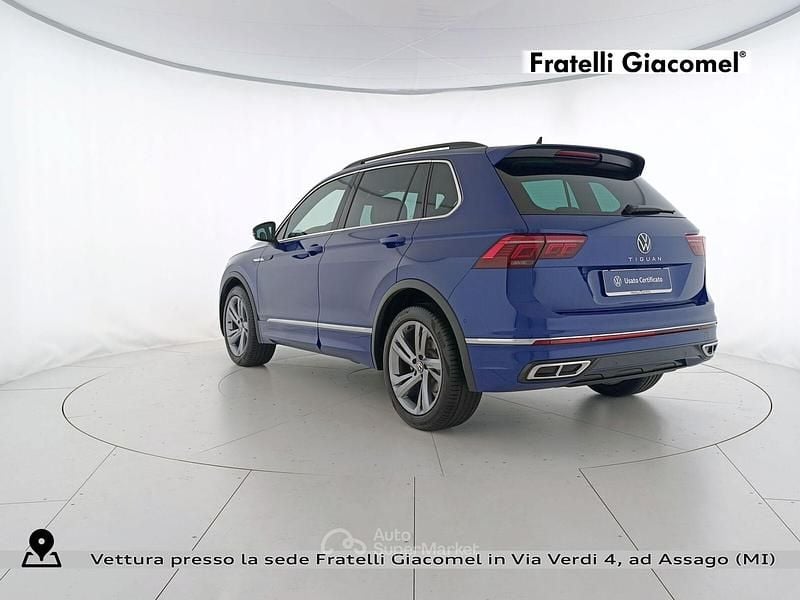 Usata VW Tiguan R-line 150 CV (110 kW) 2022 Lapiz blue metallizzato SUV