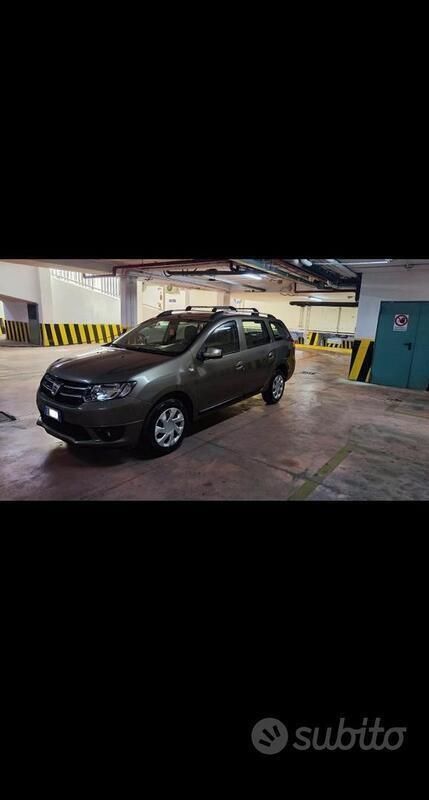 Gebraucht Dacia Logan 75 PS (55 kW) 2013 Limousine