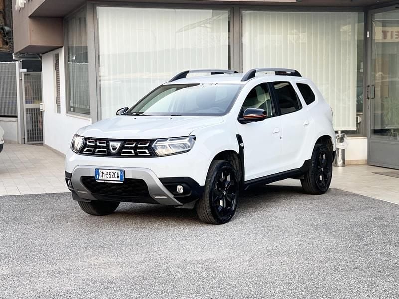 Usata Dacia Duster 101 CV (74 kW) 2022 Bianco SUV