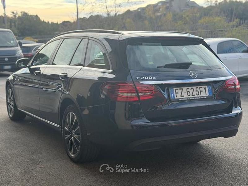 Usata Mercedes C180 Business 160 CV (117 kW) 2019 Blu Station wagon