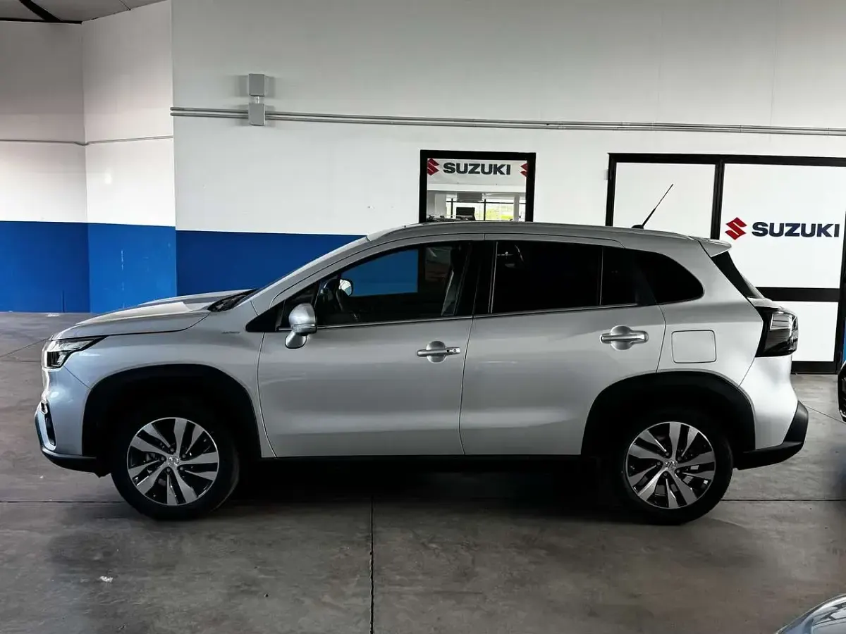 Nowe Suzuki SX4 S-Cross 116 KM (85 kW) 2025 Srebrny SUV
