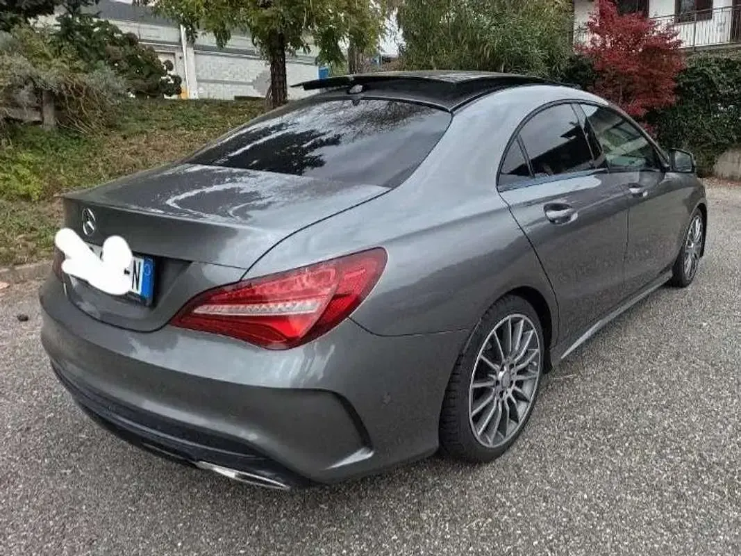 Usata Mercedes CLA180 122 CV (89 kW) 2016 Berlina