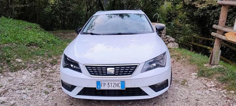 Usata Seat Leon ST XCELLENCE 150 CV (110 kW) 2018 Bianco Station wagon