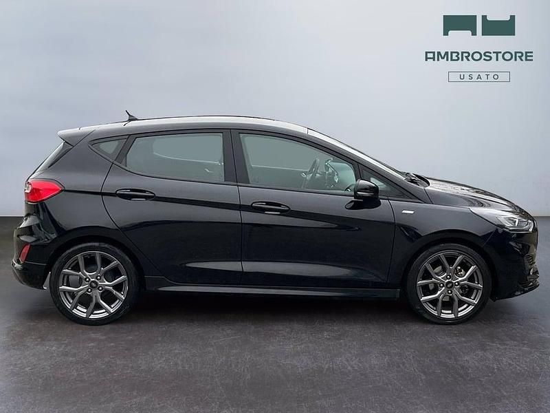 Usata Ford Fiesta ST-Line 125 CV (91 kW) 2023 Agate black Berlina