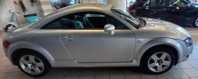 Usata Audi TT 179 CV (131 kW) 2000 Grigio Coupé