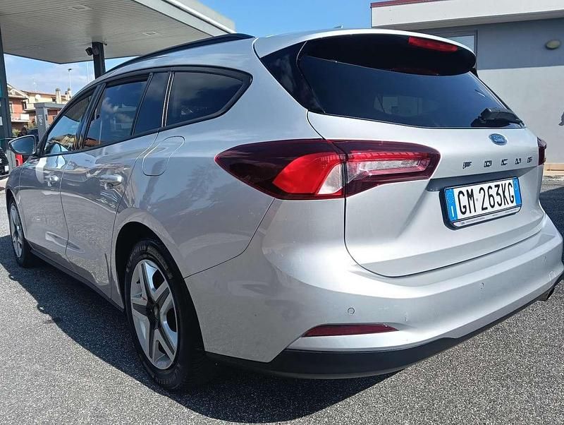Usata Ford Focus Business Edition 120 CV (88 kW) 2022 Argento Station wagon