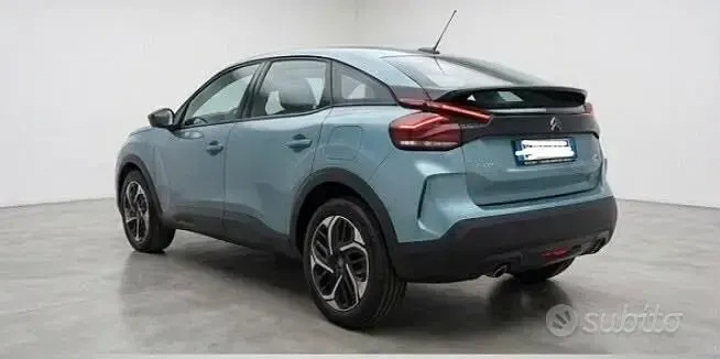 Usata Citroën C4 Feel 131 CV (96 kW) 2021 Bluazzurro Berlina