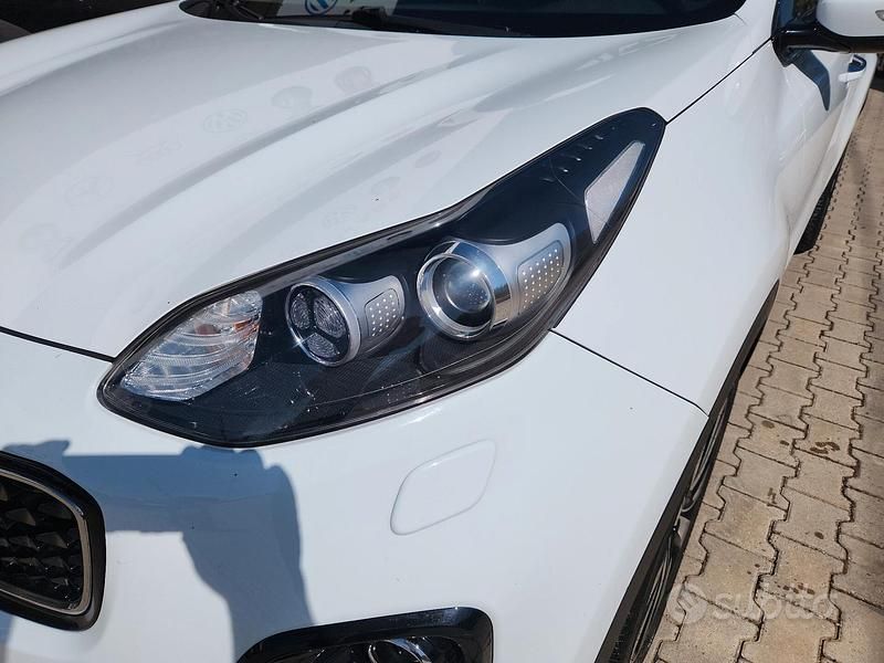 Usata Kia Sportage 140 CV (102 kW) 2017 Bianco SUV