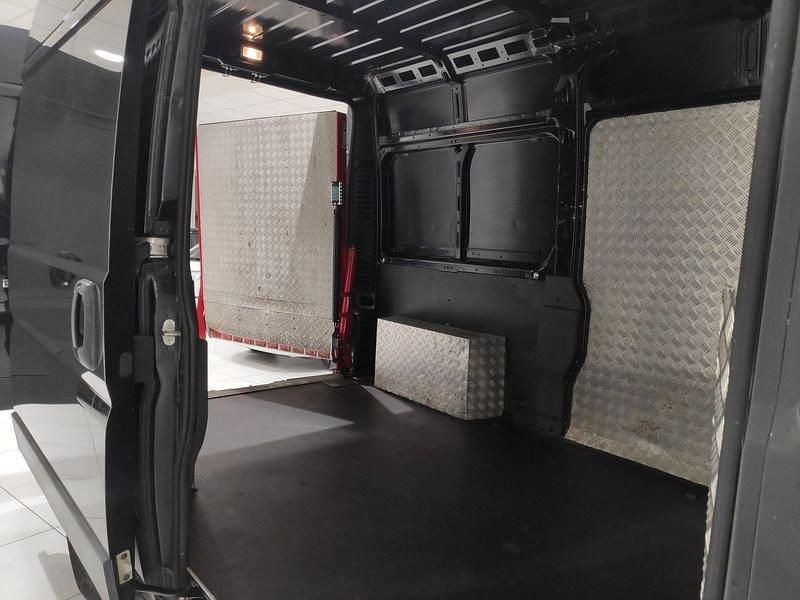 Usata Peugeot Boxer S 164 CV (120 kW) 2020 Nero Furgone