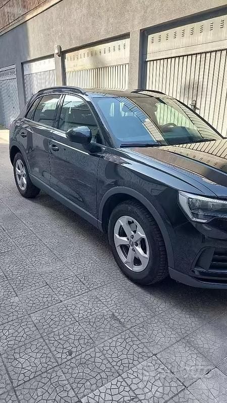 Begagnad Audi Q3 150 HK (110 kW) 2019 Svart SUV