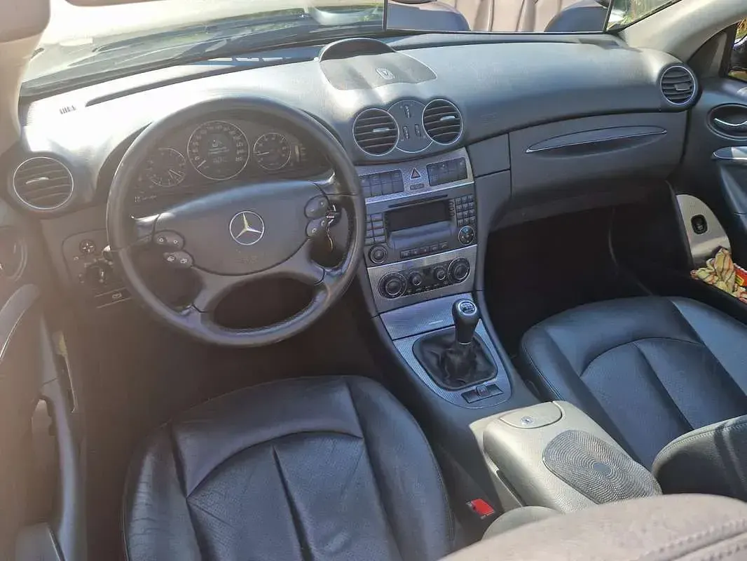 Usata Mercedes CLK200 Elegance 163 CV (119 kW) 2005 Nero Cabrio
