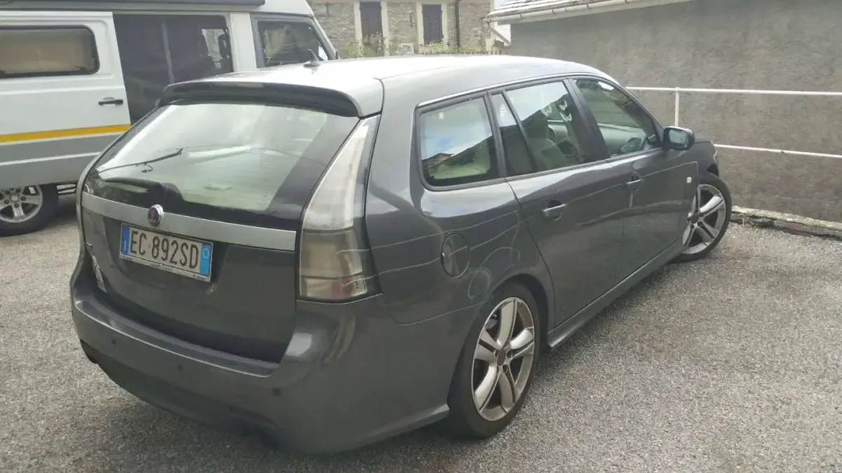 Usata Saab 9-3 Aero 179 CV (131 kW) 2010 Grigio Station wagon