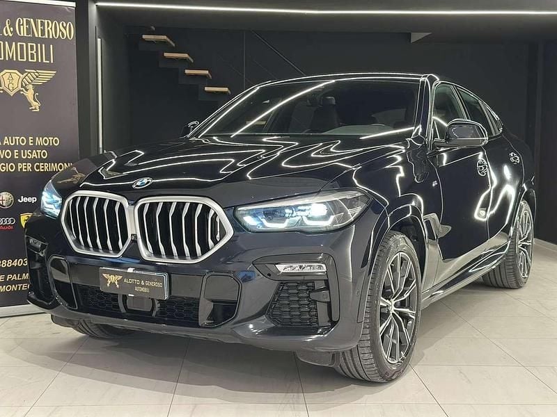 Blu/azzurro Usata 2021 BMW X6 M Sport SUV | 50.990 € (Buon prezzo) - Immagine 1/4