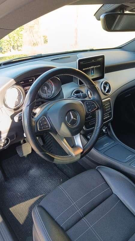 Usata Mercedes CLA200 Shooting Brake Night 136 CV (100 kW) 2016 Station wagon