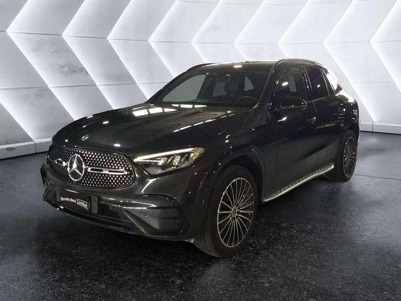 Usata Mercedes GLC300e AMG line 333 CV (244 kW) 2024 Grigio SUV