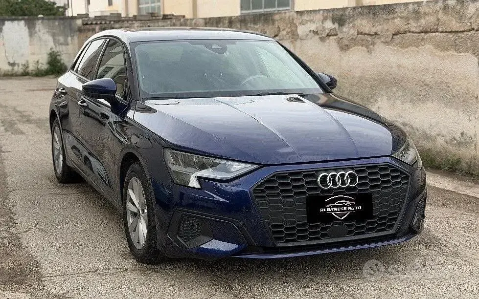 Usata Audi A3 131 CV (96 kW) 2021 Bluazzurro Berlina