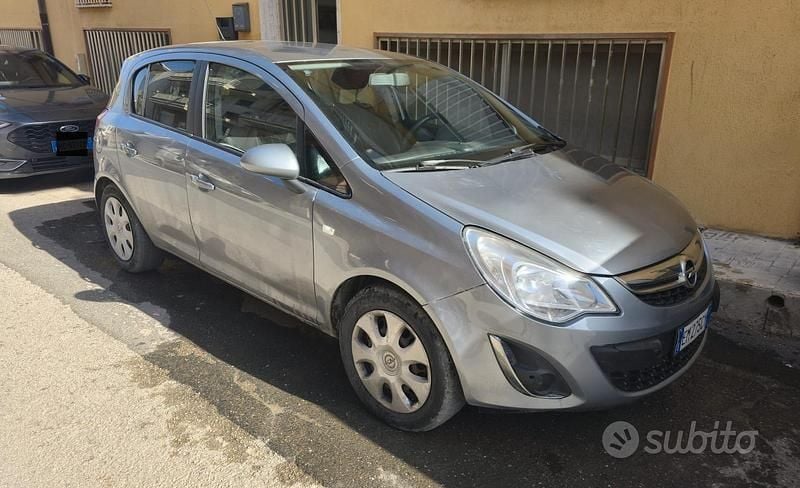 Usata Opel Corsa 2012 Grigio Utilitaria