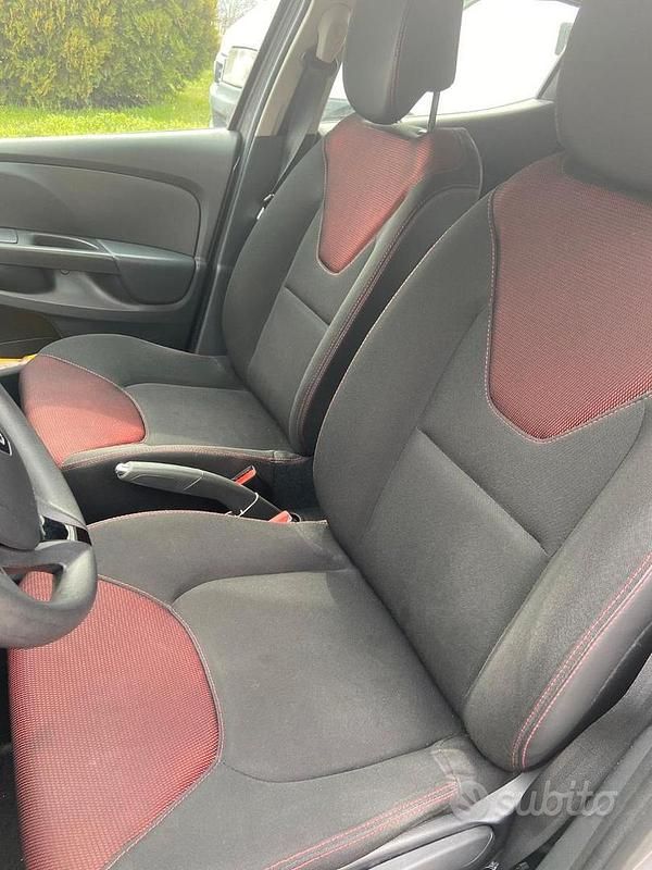 Usata Renault Clio IV 2015 Grigio Berlina