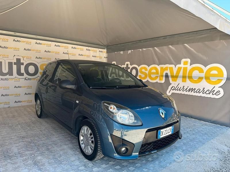Blu Usata 2007 Renault Twingo Due volumi | 3499 € (Cara) - Immagine 1/4
