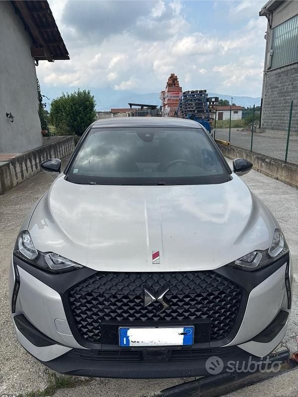 Usata DS Automobiles DS3 Crossback Performance 101 CV (74 kW) 2022 Argento SUV