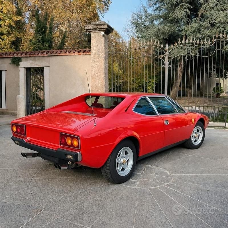 Usata Ferrari Dino GT4 170 CV (125 kW) 1980 Rosso Coupé