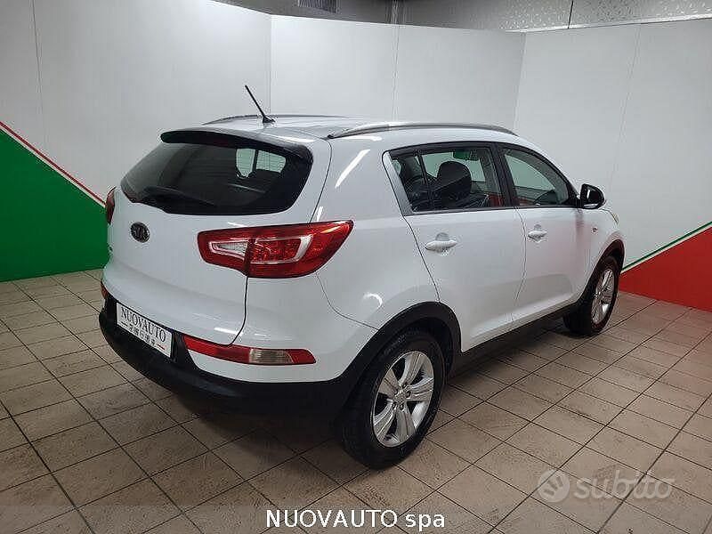 Usata Kia Sportage Active 163 CV (119 kW) 2012 Bianco SUV