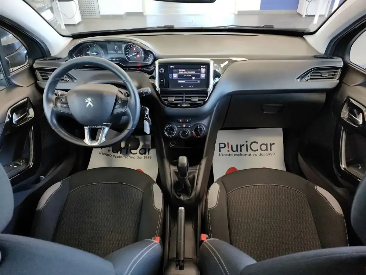 Usata Peugeot 208 75 CV (55 kW) 2016 Grigio Utilitaria